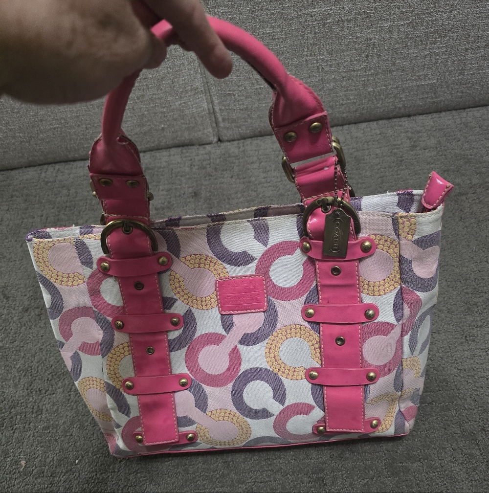 Vintage COACH Pink Patterned Tote Bag with Pink Trim - Picture 2 of 13